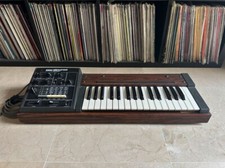 KORG micro-preset synthesizer