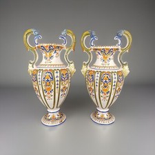 PAIRE DE VASES AMPHORES EN