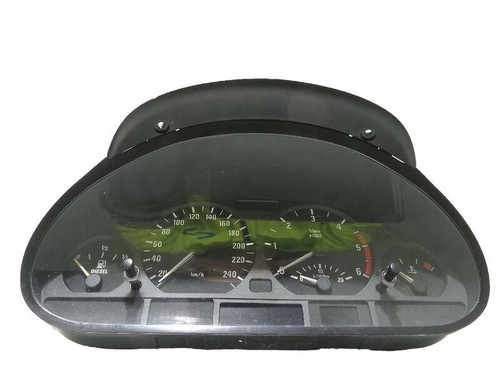 6906891 tableau bord - tableau, de