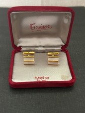 Ancienne paire de boutons de