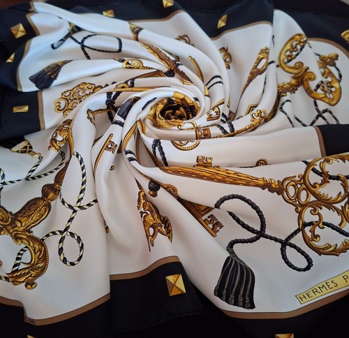 Hermès foulard carré les - carré,