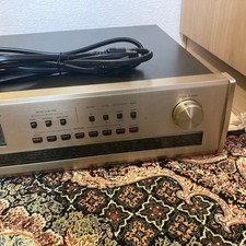 Tuner synthétiseur FM