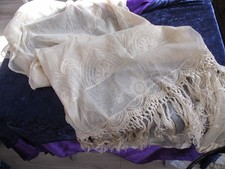 RIDEAU EN FILET BRODE AU FIL DE SOIE  / BLANC /  DECOR 1930 FRANGES EN SOIE