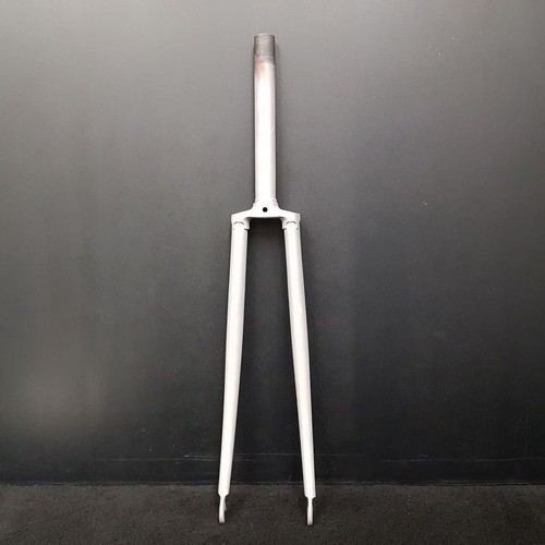 Fourche 700 acier - acier, sablé