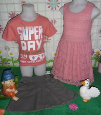 lot 12 vêtements enfant 6 ans fille,bermuda,t-shirt,débardeur,robe,jupe,top ....