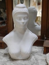 BUSTE EN PLATRE MARIANNE MIREILLE MATHIEU 56cm  DE HAUT / REPUBLIQUE FRANCAISE