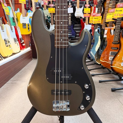 Squier std pjb used - squier,