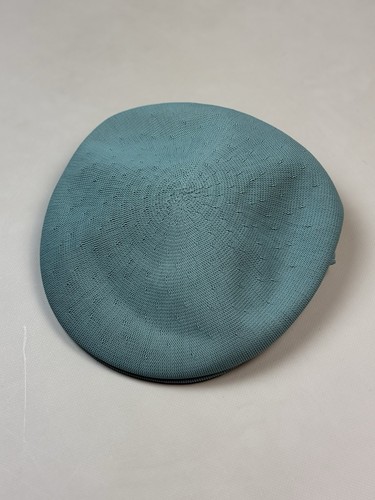 Casquette béret tricotée