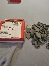 legrand 405216 JEU DE 2 CAPOTS