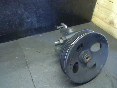 Pompe direction assistée - pompe, de