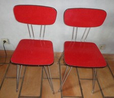 2 chaises CIF Formica rouge