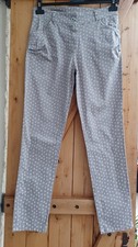 Pantalon taupe à fleurs