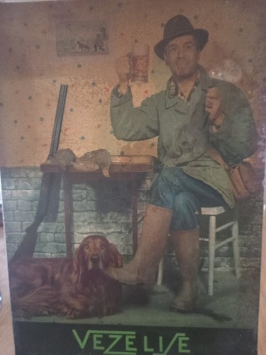 Ancienne pub métal - , bière