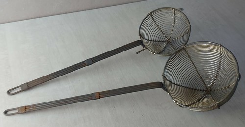 Ancienne araignée écumoire - /,