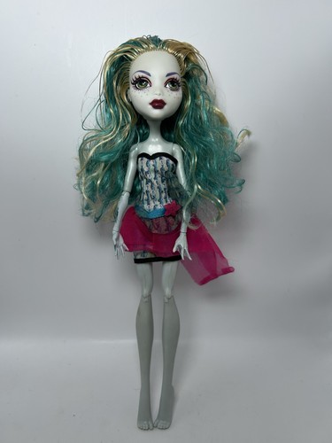Monster high doll frights - doll,