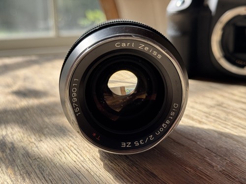 Carl zeiss planar 50mm - carl,