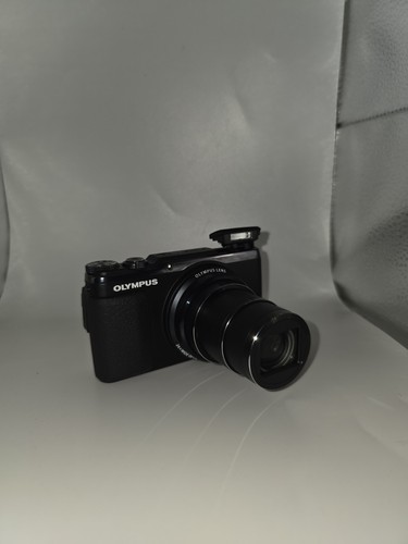 Olympus noir compact - sh-60,