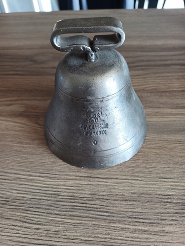 Cloche chamonix devouassoud - cloche,