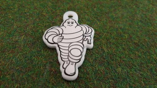 Petit pendentif michelin - petit, en