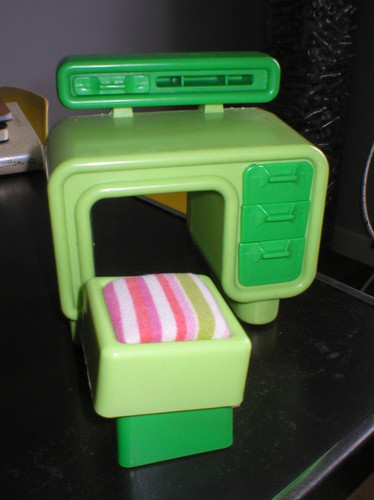 Bureau vintage pour barbie - vintage,
