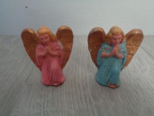 2 SANTONS ANGE CRECHE  H : 4,5