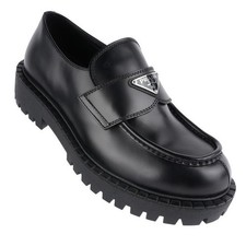 Prada Mocassins en cuir avec