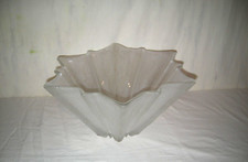 DAUM SALADIER ETOILE attribué à PIERRE d'AVESN