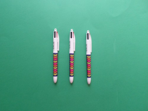 Lot stylos bic 4 couleurs - 4,
