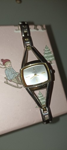 Montre femme guess petit - montre,