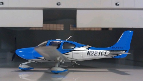 Geminijets cirrus sr22 - sr22, n221cl