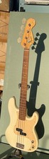 [OWH Plebe] Squier Affinity