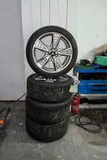 4 jantes + pneus 20 pouces en