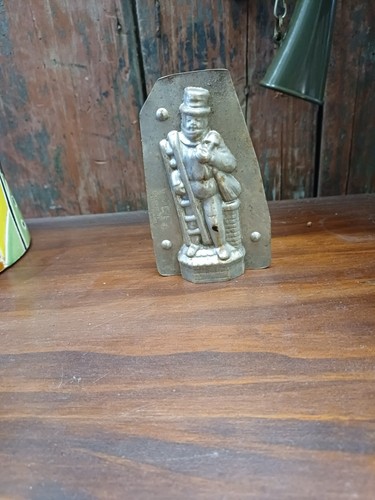 Moule chocolat ancien - à,
