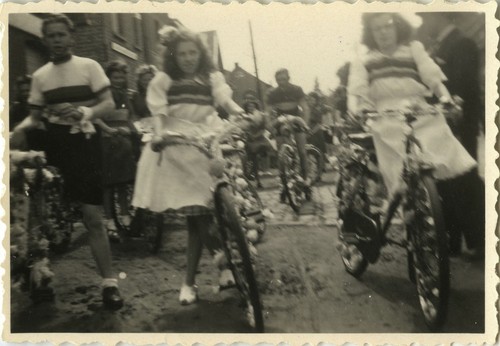 Old photo vintage snapshot - old,