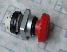 Bouton d'arrêt d'urgence CW