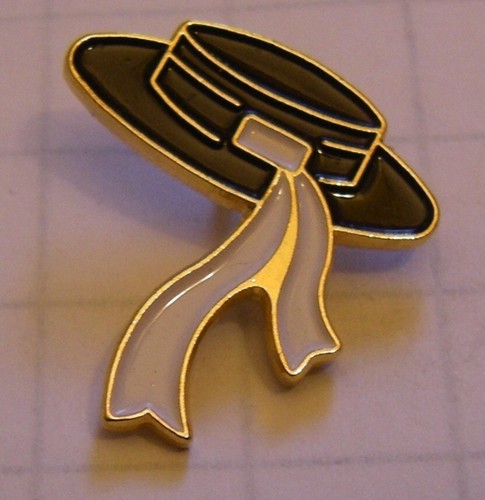 Pin chapeau traditionnel - chapeau,