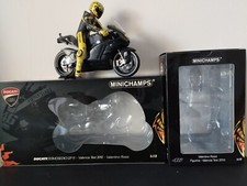 DUCATI GP11 ROSSI MINICHAMPS