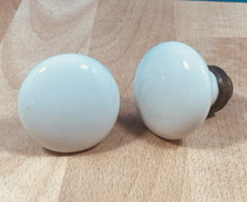 Anciennes poignées bouton de