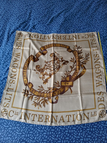 Foulard neuf pure soie - pure,