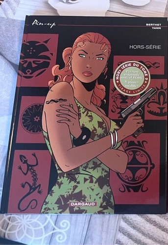Pin tome hors série - pin-up,