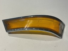 Cabochon de clignotant avant gauche BMW 700