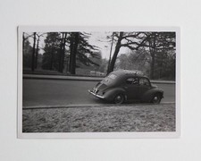 Renault 4CV voiture route