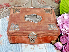 ANCIEN COFRET/ BOITE à