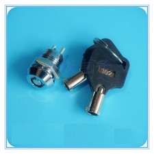 Mini Interrupteur contacteur à clé clef ronde de contact 220v 12v  Long 24mm