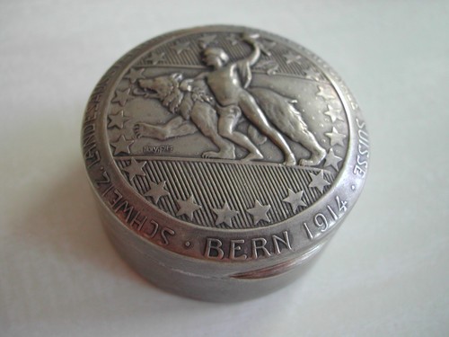 Rare boite pilules argenté - rare,