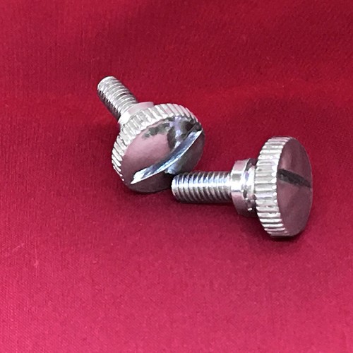 Vis pouce pour - pouce,