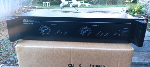 Amplificateur puissance - amplificateur, de