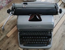 Machine à écrire Remington Rand, Vintage Années 50/60, Id. Baby Hermès, Olivetti