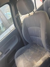 Siege avant droit RENAULT CLIO 2 PHASE 2 7701058673