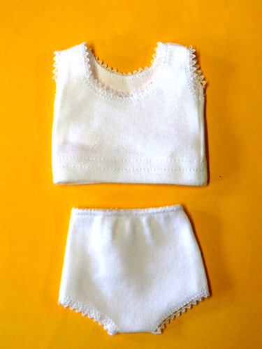 Sous vêtements poupée - sous,